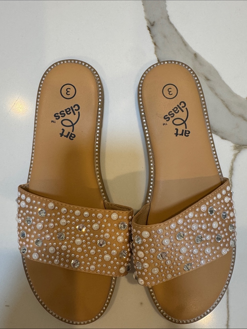 Girls art class Tan Slide Sandals with Pearls & Rhinestones size 3 - Picture 2 of 4